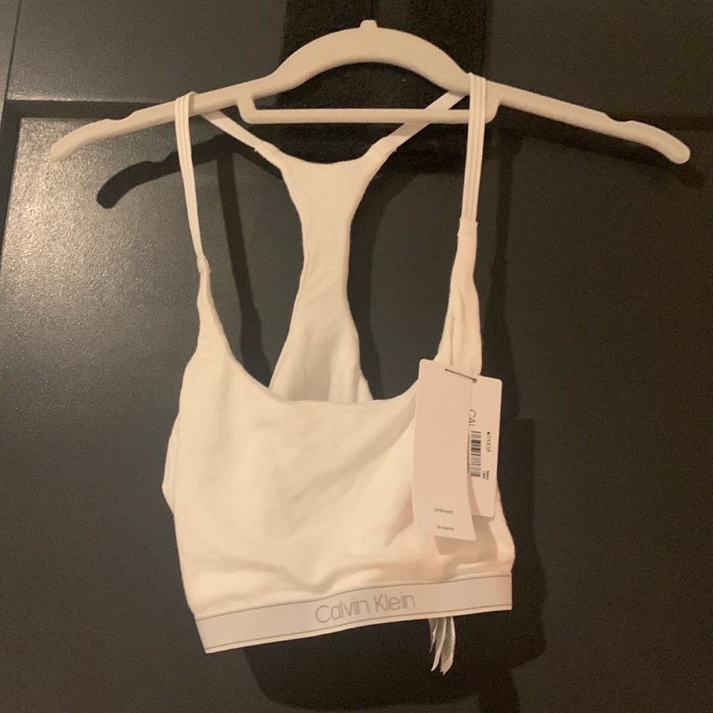 NWT Calvin Klein unlined Bralette White Size M